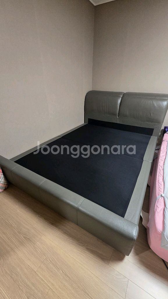 장인가구 가죽 침대 프레임--5