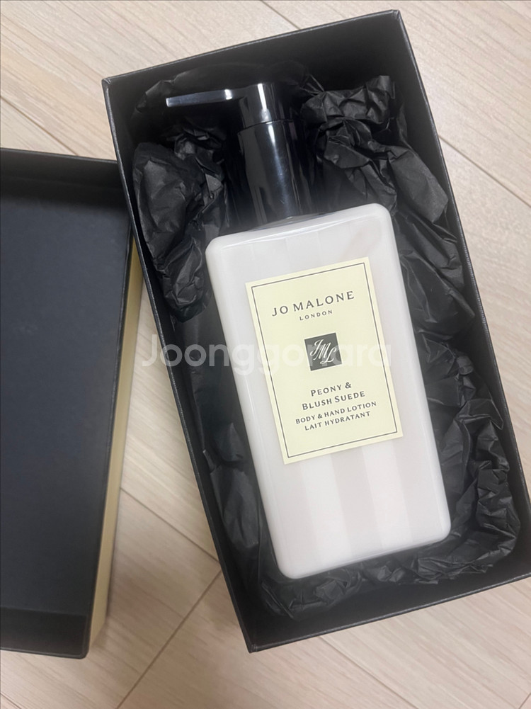 조말론 피오니 바디 앤 핸드 로션 250ml 새상품--0