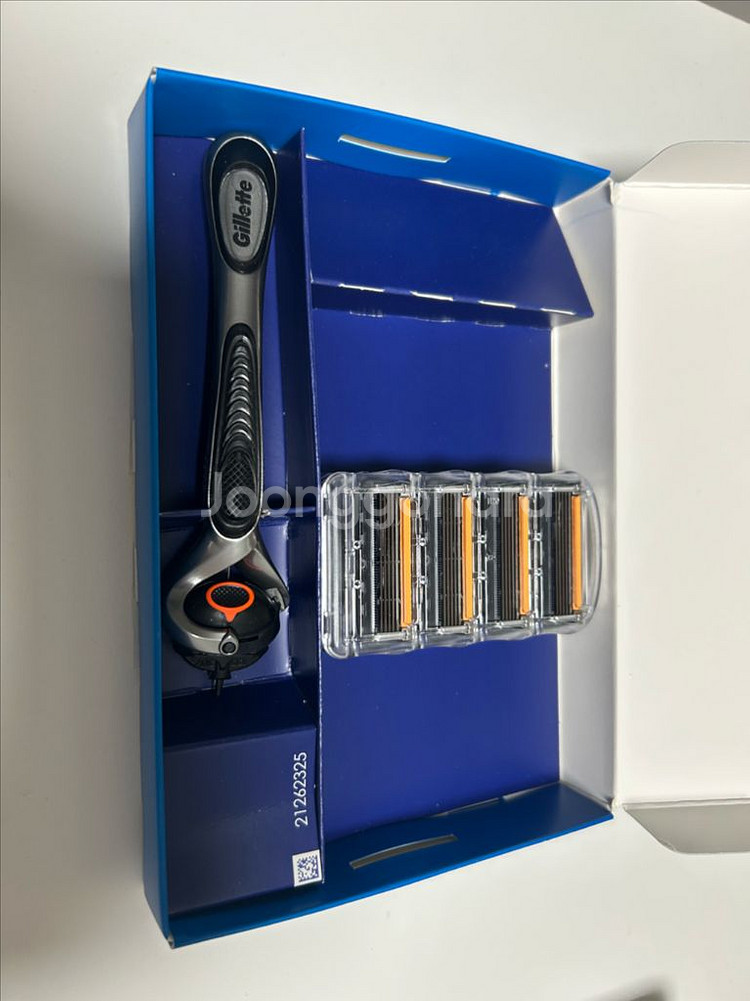 질레트 프로글라이드 핸들 면도날4개--0