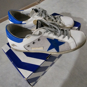 골든구스 슈퍼스타 스니커즈 42사이즈