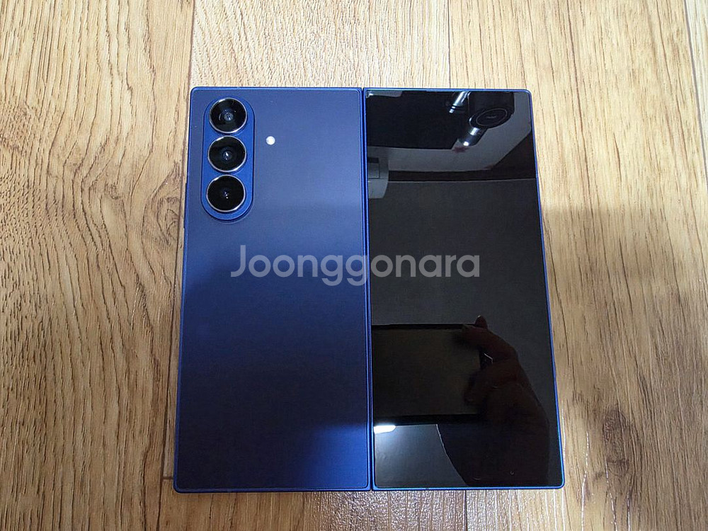 갤럭시 Z 폴드7 특A급 256G 정상공기기 단품--0