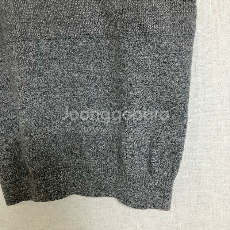 헤지스 그레이 브이넥 니트 베스트 조끼--2