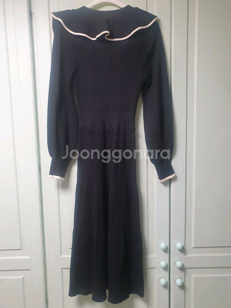 (free) 샤틴 니트 원피스--1