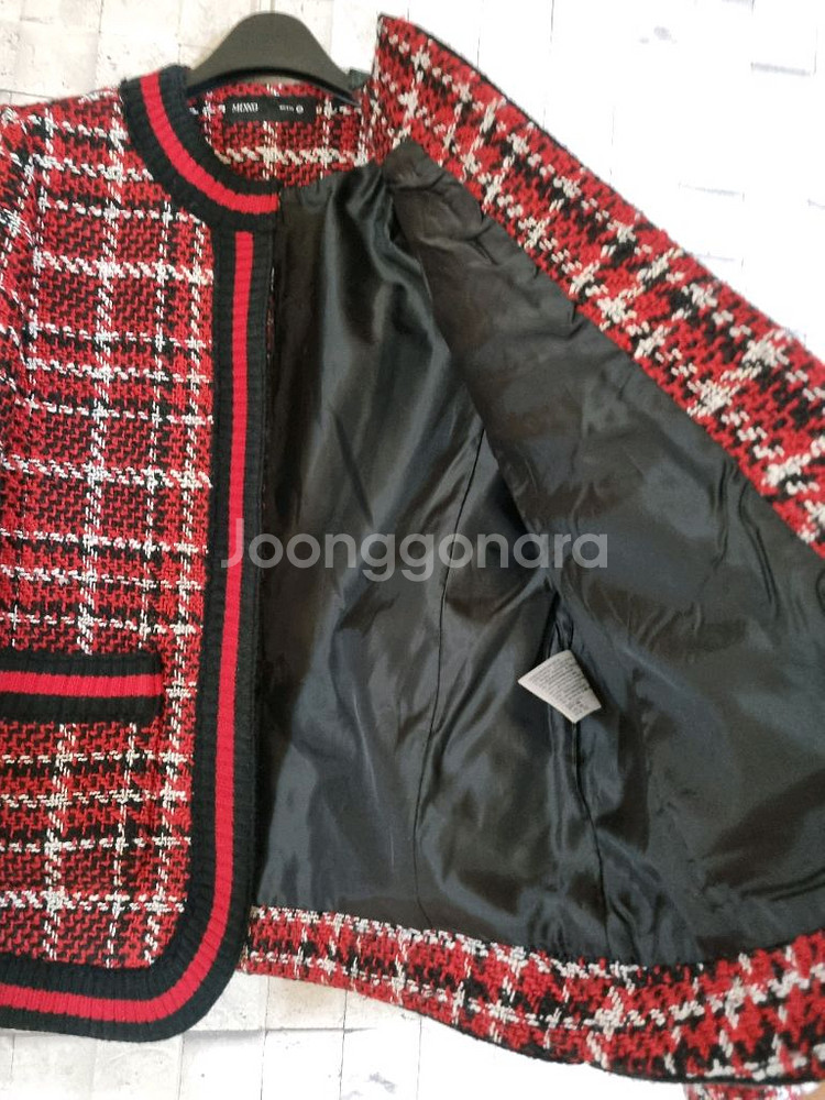 미쏘 레드배색 트위드자켓--4