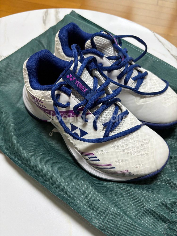 요넥스 캐스케이드 엑셀 배드민턴화 225--1