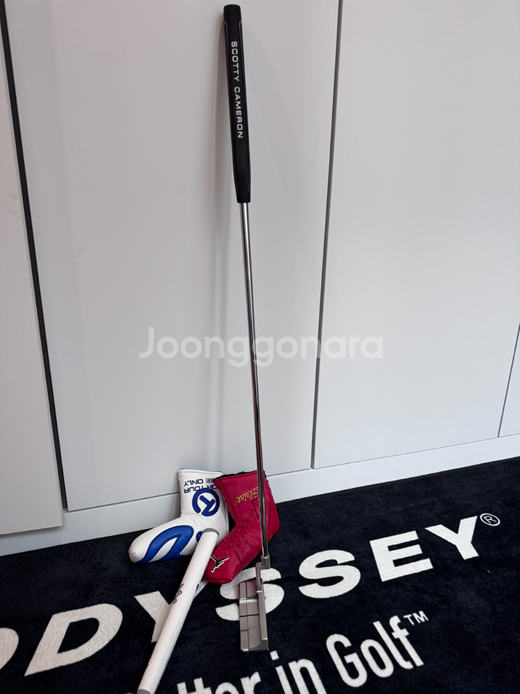 스카티카메론 스페셜 셀렉트 스퀘어백2 34인치 퍼터 판매합니다--0