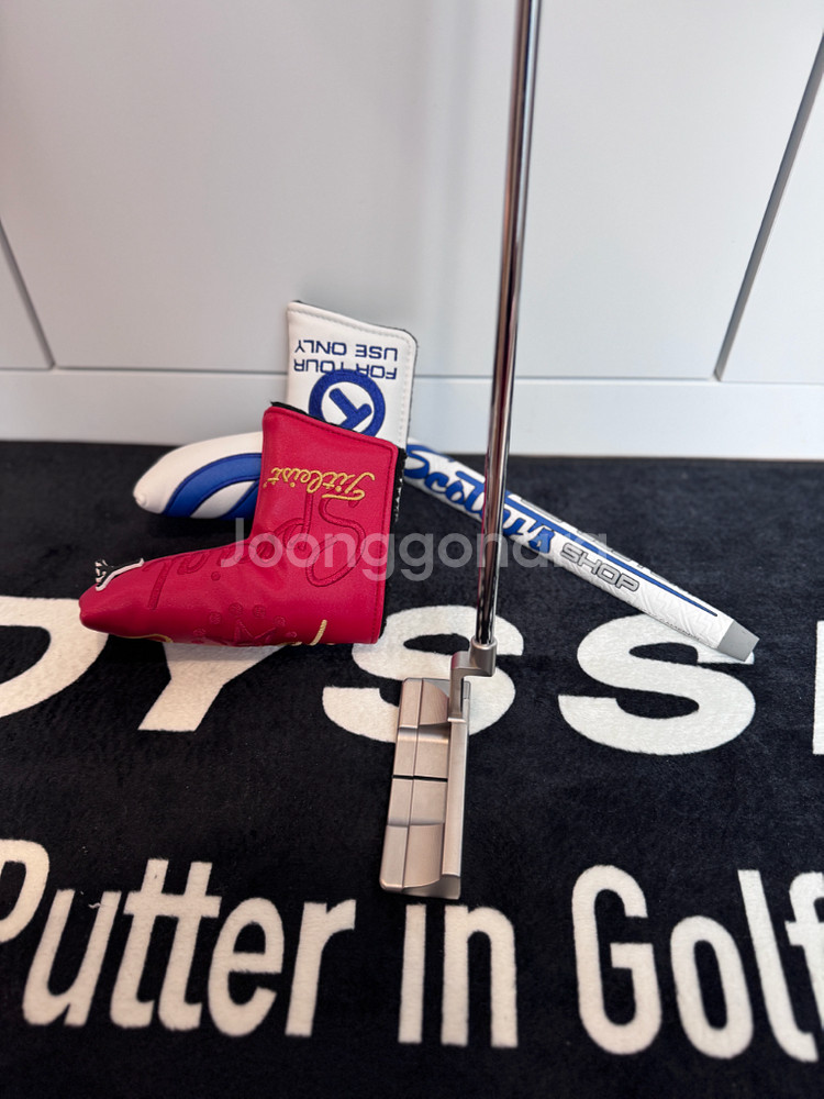 스카티카메론 스페셜 셀렉트 스퀘어백2 34인치 퍼터 판매합니다--1