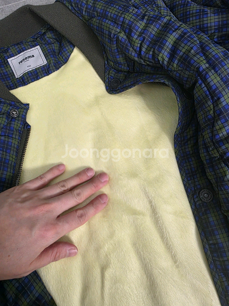 남아 140사이즈 옷 7벌 일괄 판매(아우터, 조끼, 청바지3, 티2)--3