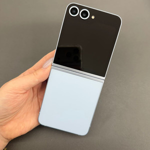 대전중고폰) 갤럭시 Z플립6 블루 256G 판매합니다 386785