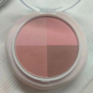 데이지크 멀티 쿼드 섀도우 03 소프트 튀튀 발레코어