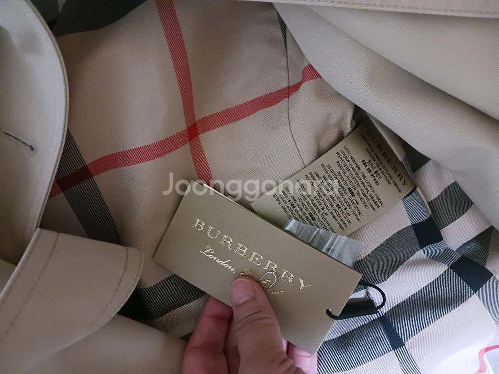 버버리 트렌치코트 (44~정55 새옷)--5