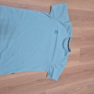 험멜 반팔 티셔츠