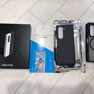 갤럭시 Z폴드6 화이트 1테라 미개봉