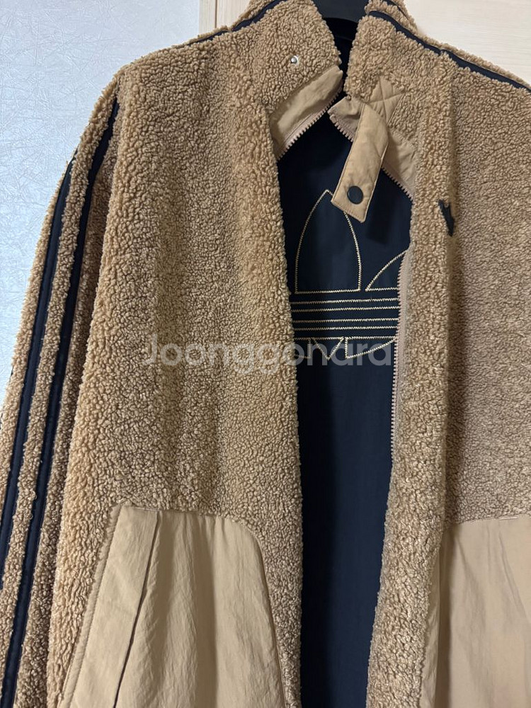 아디다스 제니착용 롱 쉐르파 코트--1