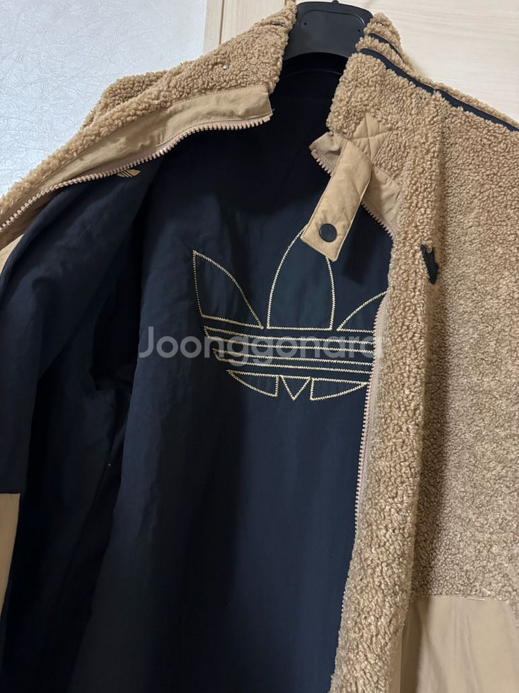 아디다스 제니착용 롱 쉐르파 코트--3