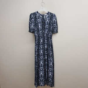 산드로 2021 플라워 패턴 셔링 롱 원피스 43사이즈