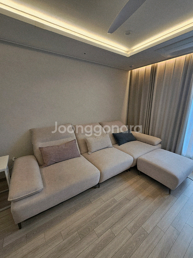 4인용 코너 소파--1