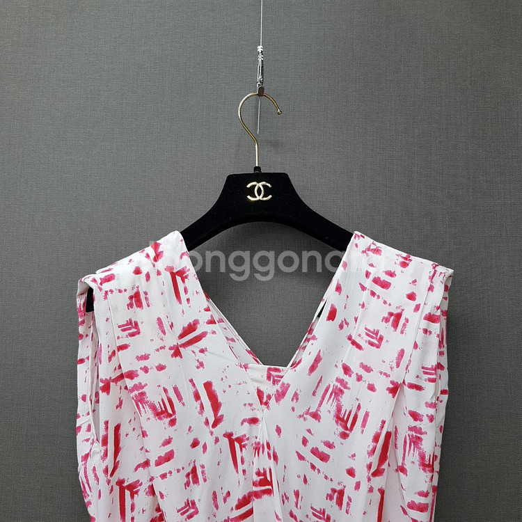 비비안웨스트우드 핑크 브러쉬 패턴 랩 원피스 38사이즈--2