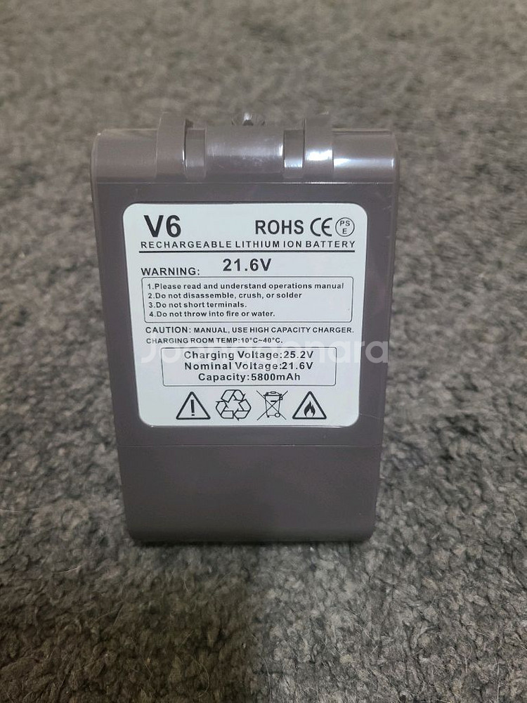 다이슨 V6 무선청소기 호환용 대용량 배터리 (새상품)(5800mah)--1