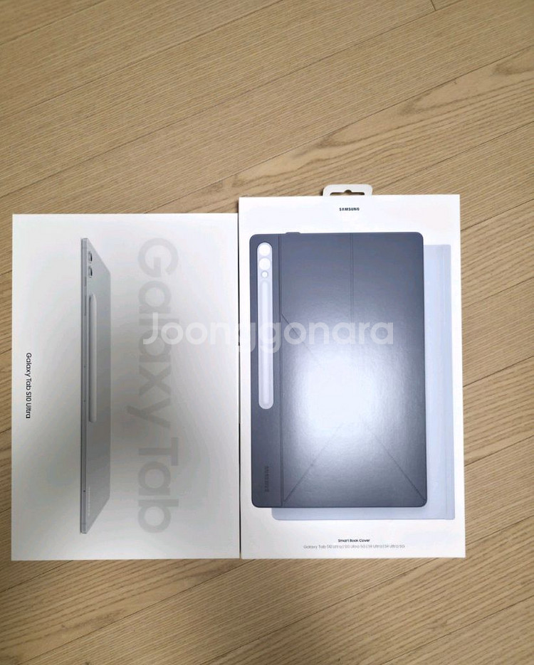 갤럭시탭s10울트라 512기가+삼성 정품 북커버+슈피겐 강화 유리 부착 판매 합니다--1