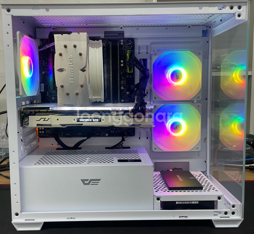 (완제품 중고)8600K1070Ti 게이밍 컴퓨터--1