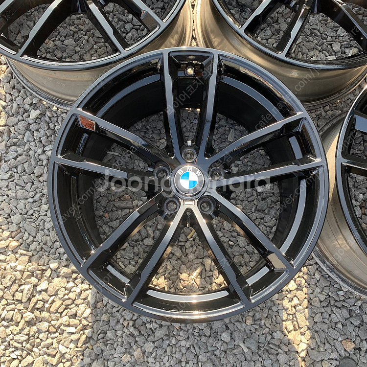 [중고휠] 18인치 BMW 5시리즈 662M 유광블랙 순정휠 한대분--3