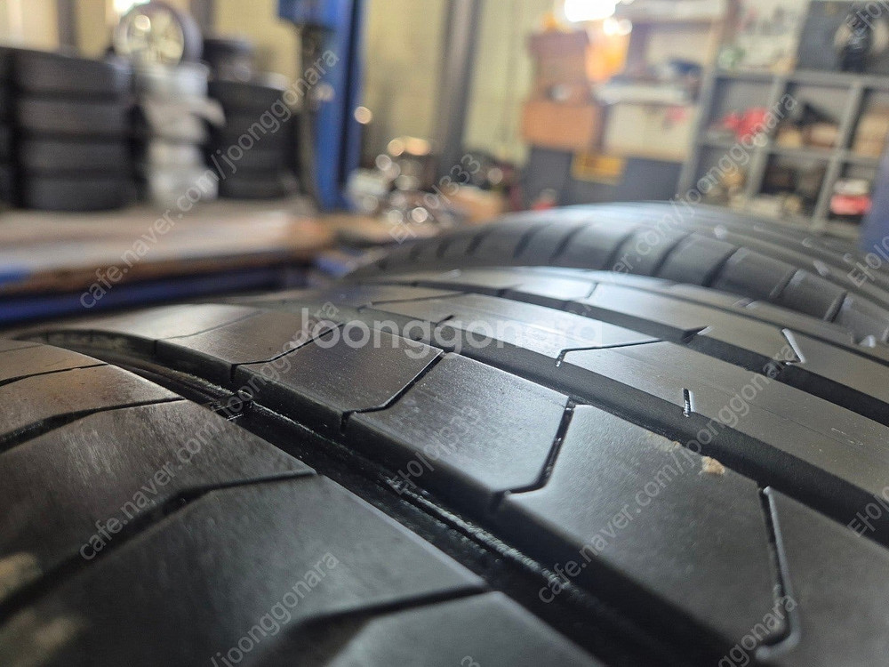 [중고타이어] 275 40 21 315 35 21 피렐리 피제로 타이어 한대분--2