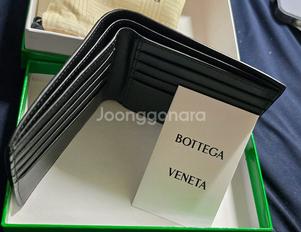 25SS 보테가베네타 인트레치아토 반지갑 블랙--4