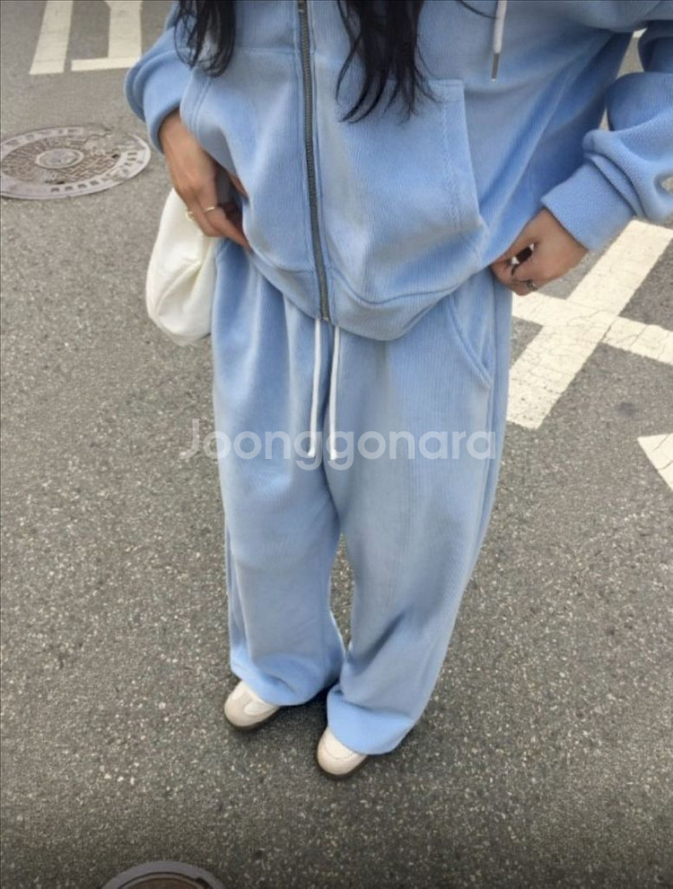 <새상품> 벨벳 집업 트레이닝 세트 4color--2