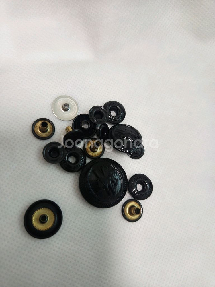 몽클레어 그레노블 키즈 10사이즈--9