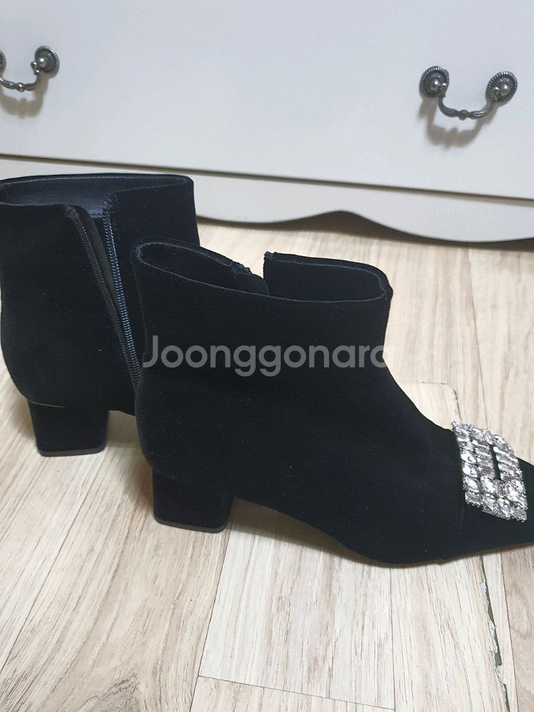 (네고가능)여성 새상품 검정250 워커부츠(상태양호)--3