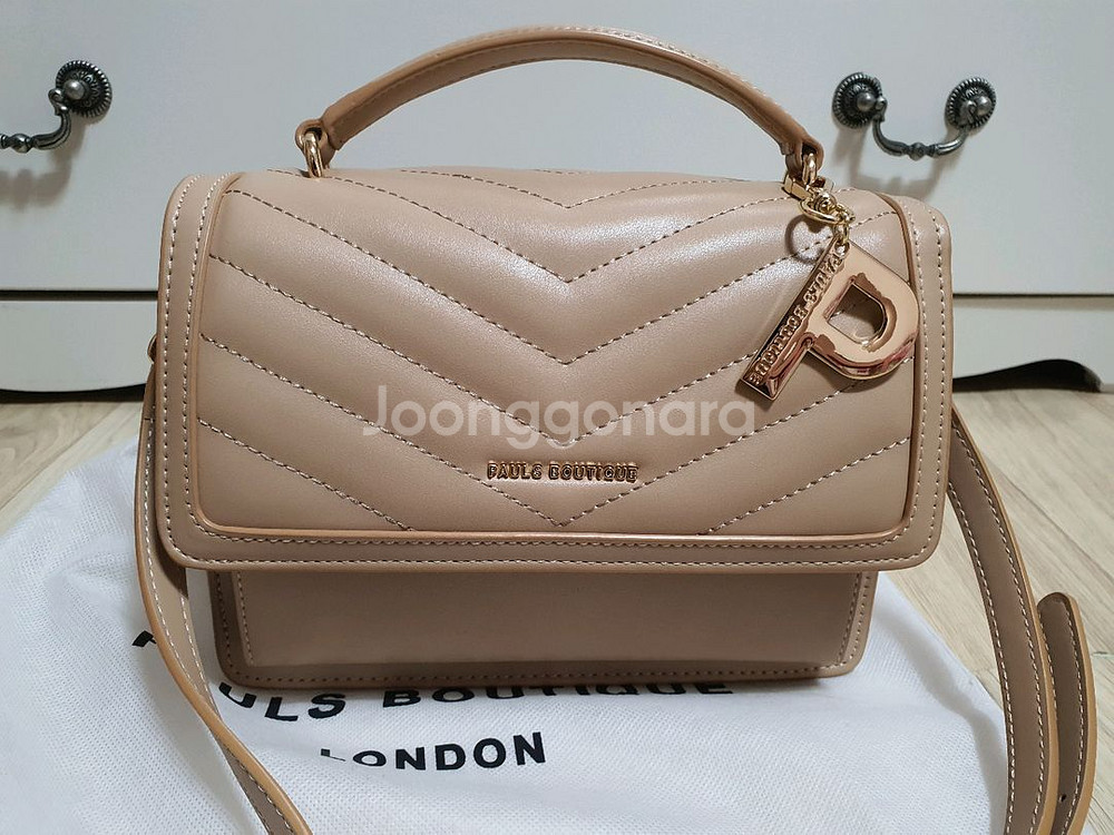 (네고가능)폴스부티끄 크리스티 베이지가방 (상태양호)--0