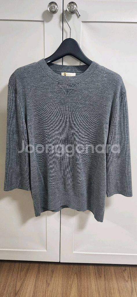 르베이지 니트~~가격 확내려요--0