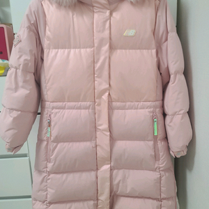 뉴발란스키즈 롱패딩 150사이즈(경량롱패딩도포함)