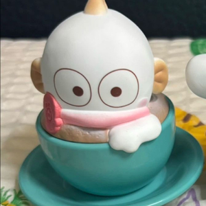 산리오 커피컵 한교동 라떼아트 케이스 피규어