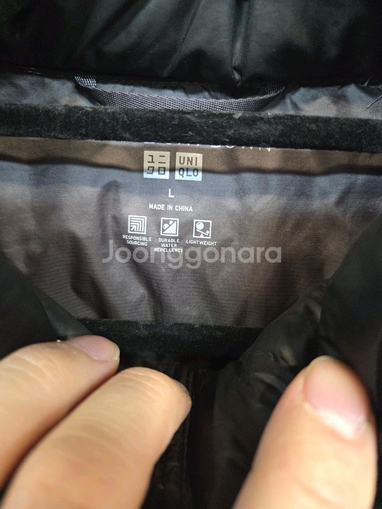 유니클로 울트라라이트다운 패딩조끼 L--2