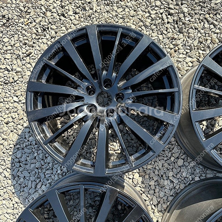 [중고휠] 19인치 마세라티 콰트로 포르테 유광블랙 순정휠--4