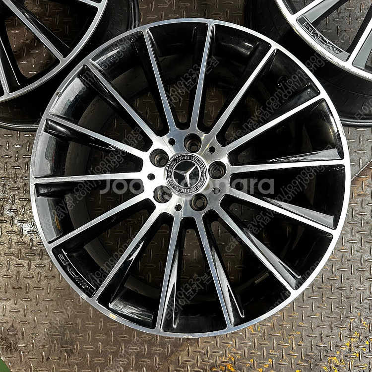[중고휠] 20인치 벤츠E클래스 마차 AMG 정품휠--3