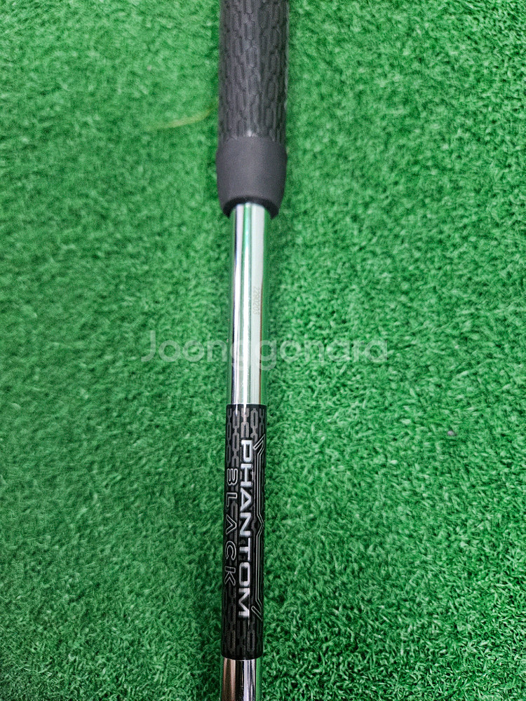 스카티카메론 팬텀 블랙 9.2R 34인치 퍼터 신품급 판매합니다--6