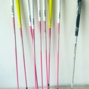 카스코 여성용 핑크 아이언세트+테일러메이드 퍼터