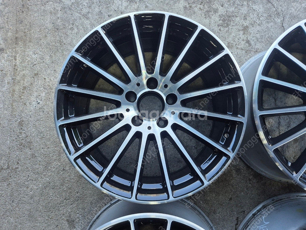 [중고휠] 18인치 벤츠E클래스 마차 블랙폴리쉬 순정휠 한대분--4