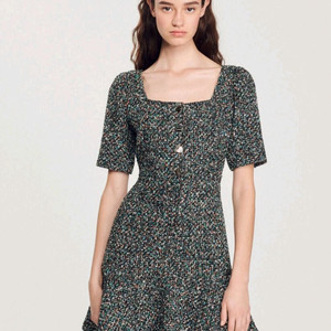 산드로 스퀘어넥 트위드원피스 55사이즈