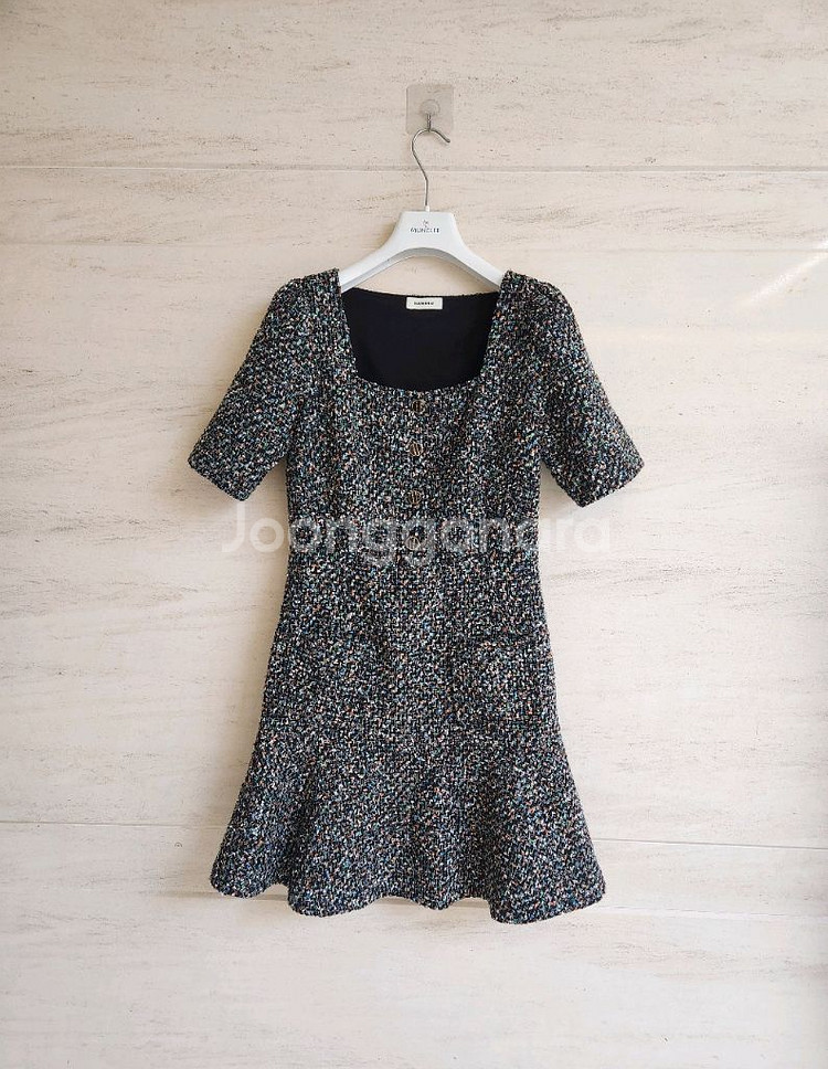 산드로 스퀘어넥 트위드원피스 55사이즈--5