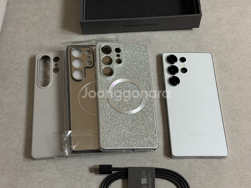 갤럭시 S25 울트라 256GB 화이트 자급제 공기계 (한달 사용)--0