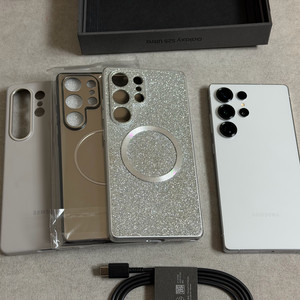 갤럭시 S25 울트라 256GB 화이트 자급제 공기계 (한달 사용)