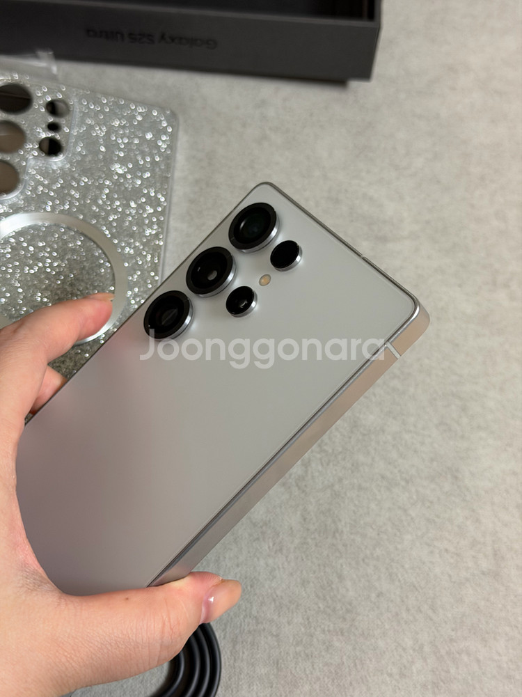 갤럭시 S25 울트라 256GB 화이트 자급제 공기계 (한달 사용)--1