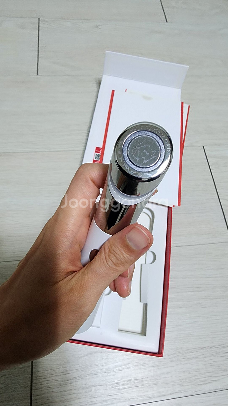 메디큐브 AGE-R ATS 에어샷 뷰티기기8만원 무배송--3