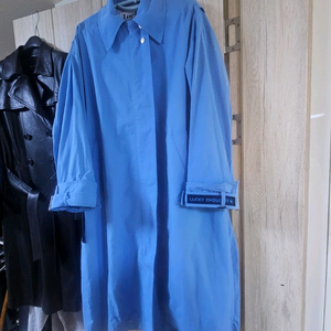 럭키슈에뜨 코트