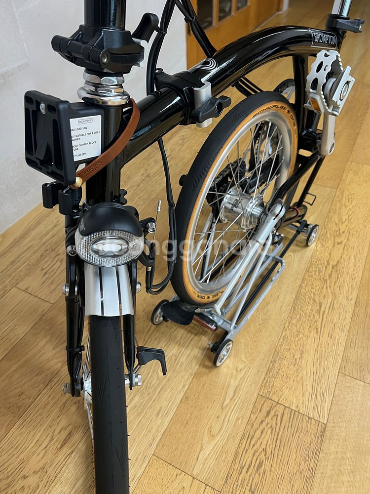 브롬톤 m6r 허브다이나모 2022년식 블랙 판매--1