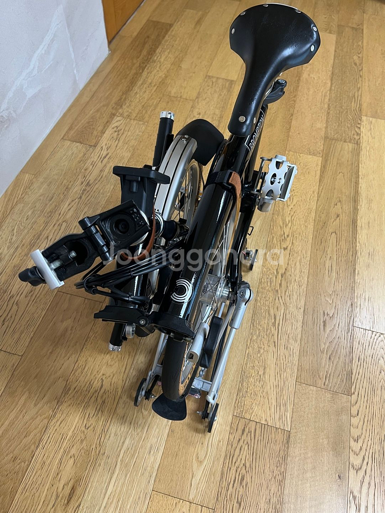 브롬톤 m6r 허브다이나모 2022년식 블랙 판매--4